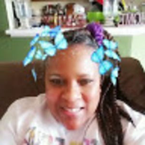 Meet your Posher, Traci